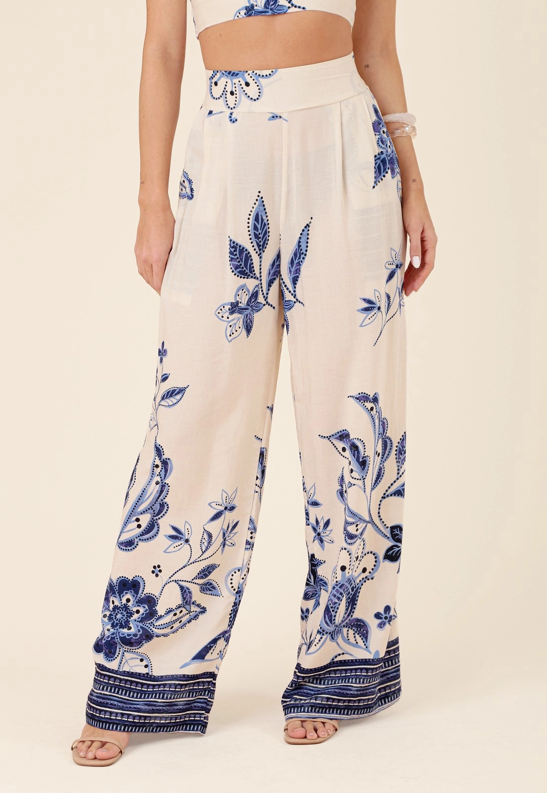 Calça Wide Leg Em Viscose Jardim Azul