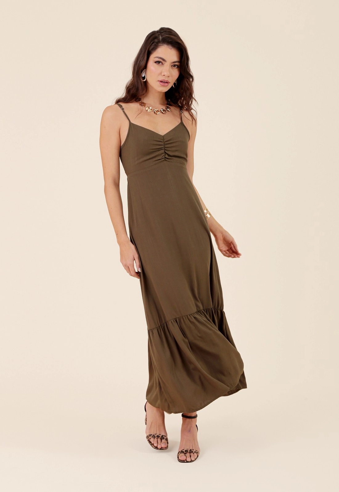 Vestido New Midi Em Viscose Alça Busto Franzido