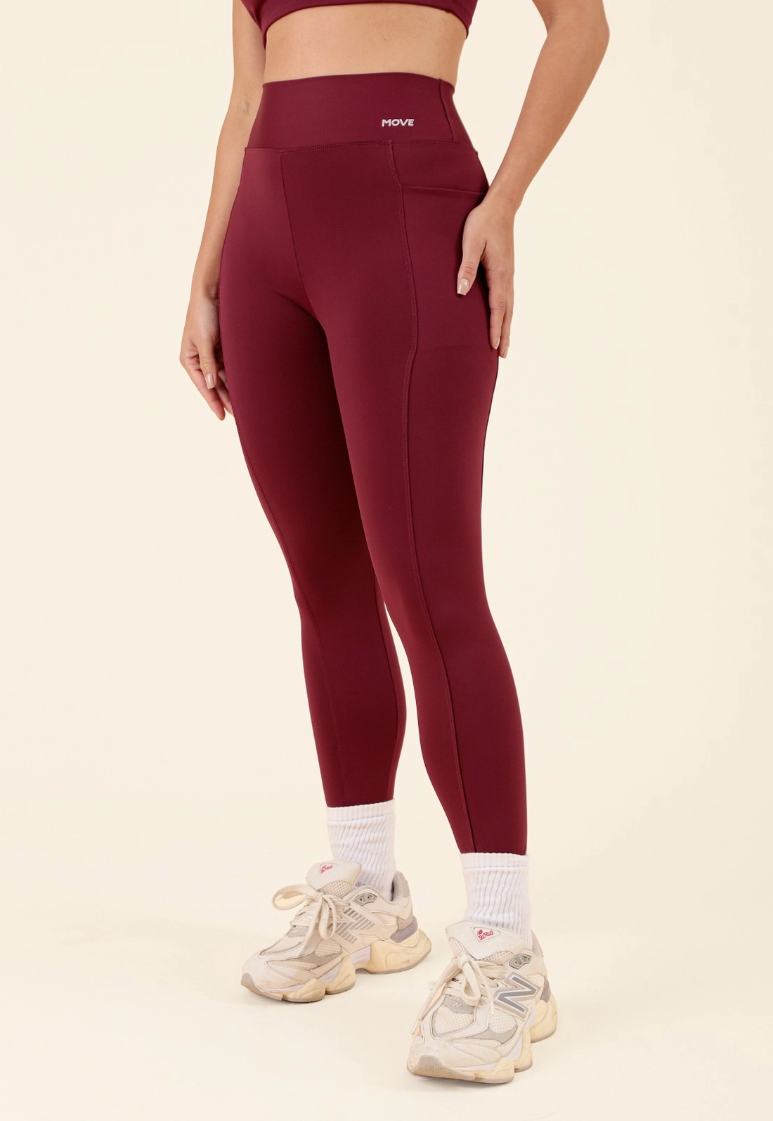Calça Legging Esportiva Em Poliamida Com Bolso
