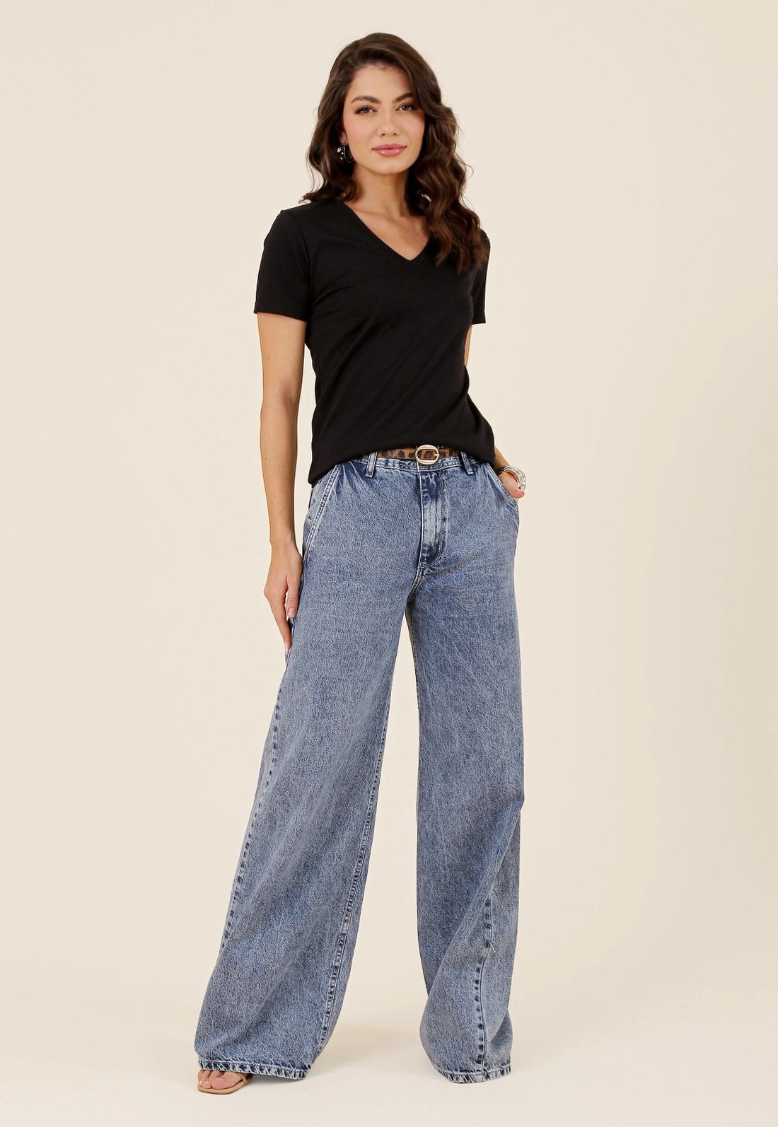 Blusa Básica Em Algodão Peruano Decote V