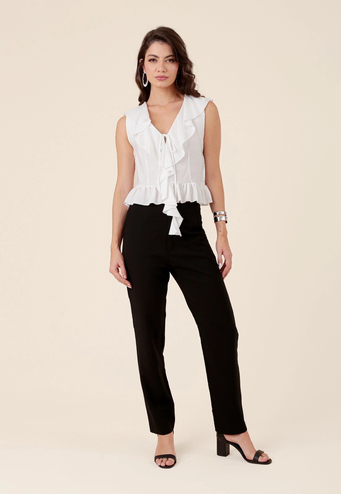 Blusa Em Marrant Light Sem Mangas Com Babados