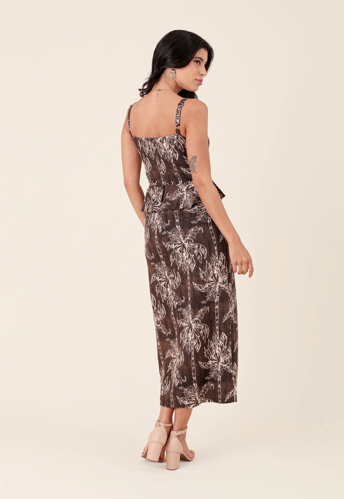 Vestido Em Linho Estampado Palmeira Negra Peplum Com Alças