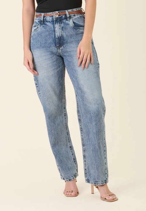 Calça Mom Jeans Com Cinto Azul Médio