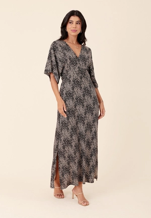 Vestido Midi Em Viscose Manga Evasê Estampa Bicolor