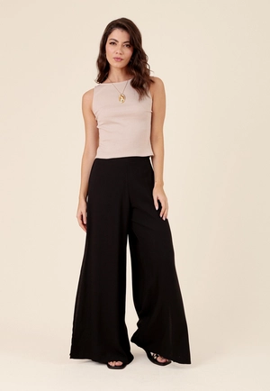 Calça Pantalona Em Viscose Fenda Lateral