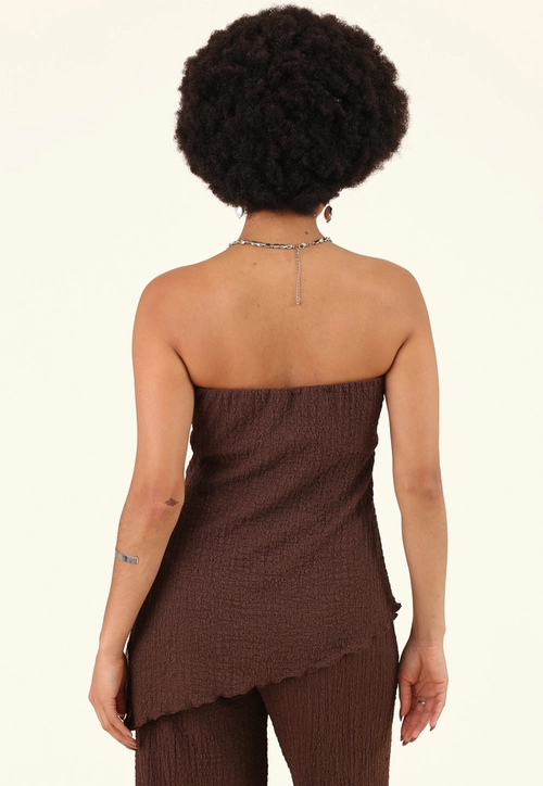 Blusa Assimétrica Em Malha Texturizada Com Decote Reto