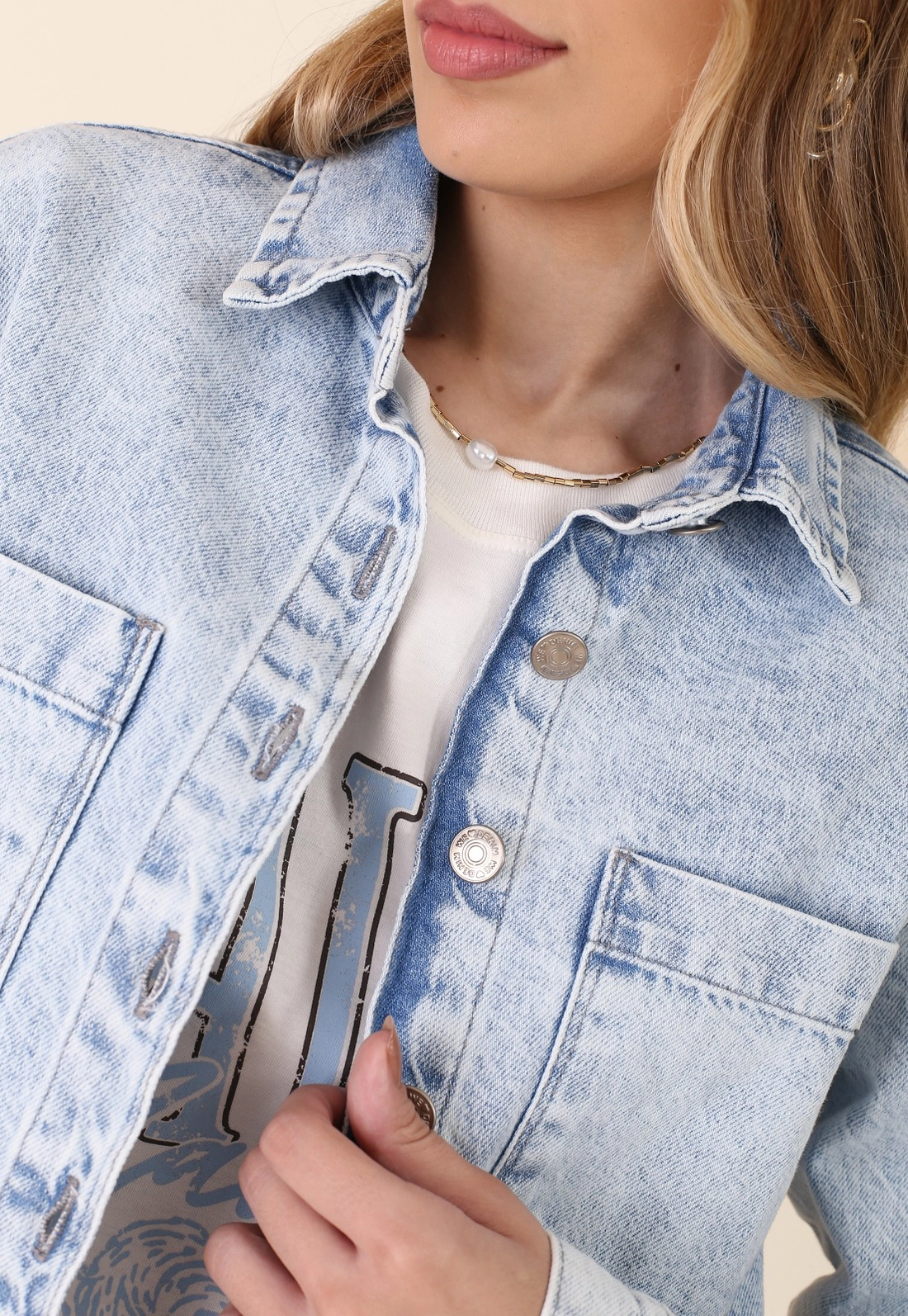 Camisa Overshirt Em Jeans Azul Claro