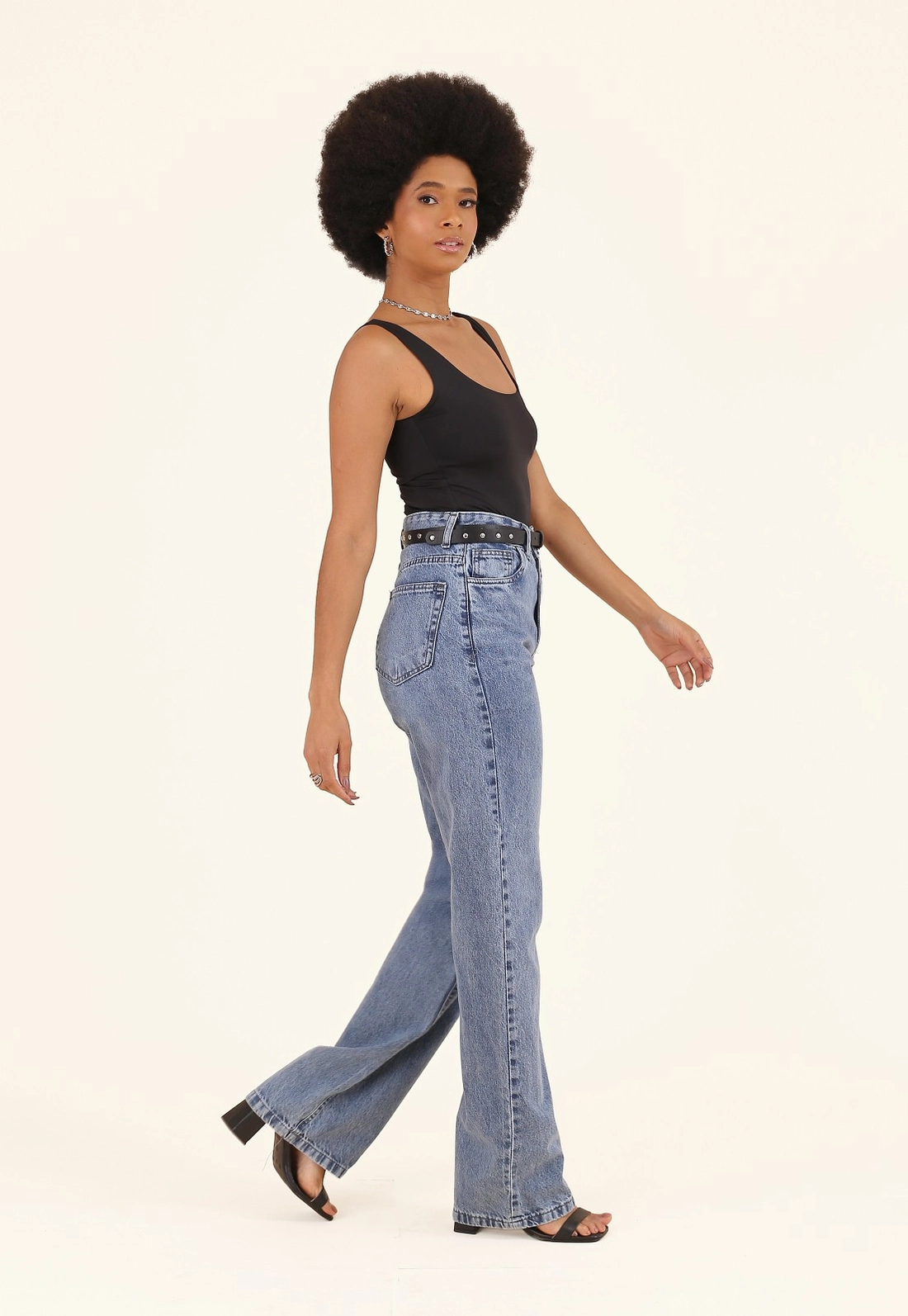 Calça Jeans Reta Azul Médio