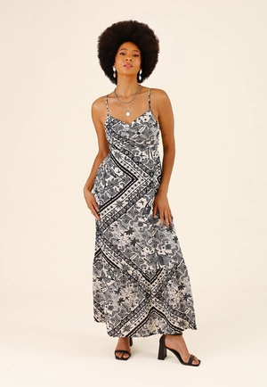Vestido Midi Em Viscose Estampado Animal Patchwork