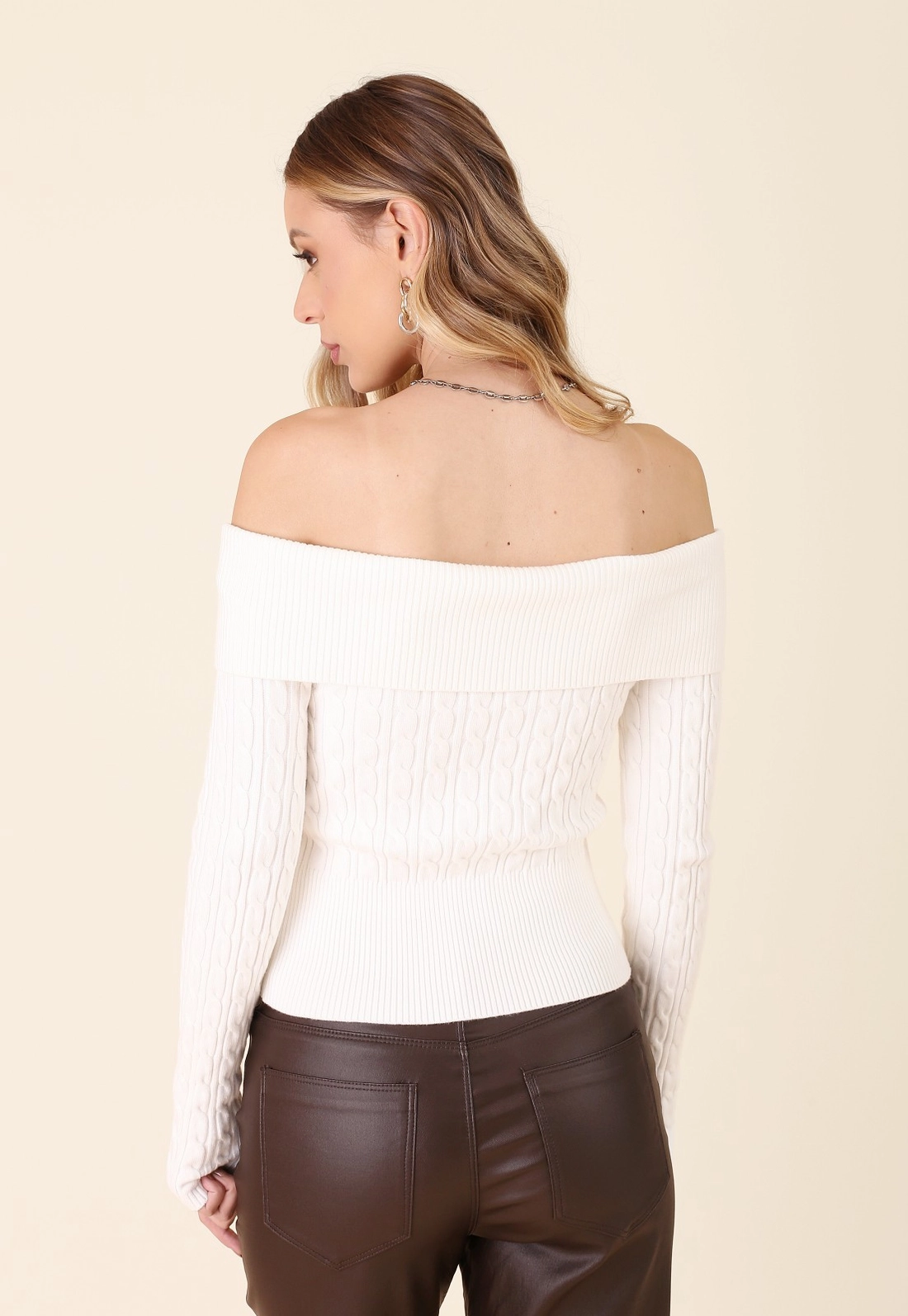 Blusa Tricô Manga Longa Ombro A Ombro Tranças E Zíper