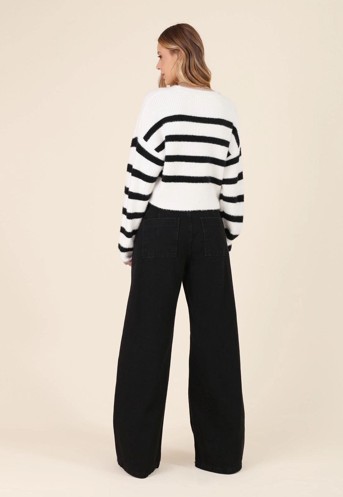 Blusa Trico Manga Longa Oversized Listrada