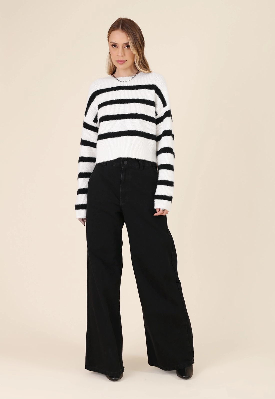 Blusa Trico Manga Longa Oversized Listrada