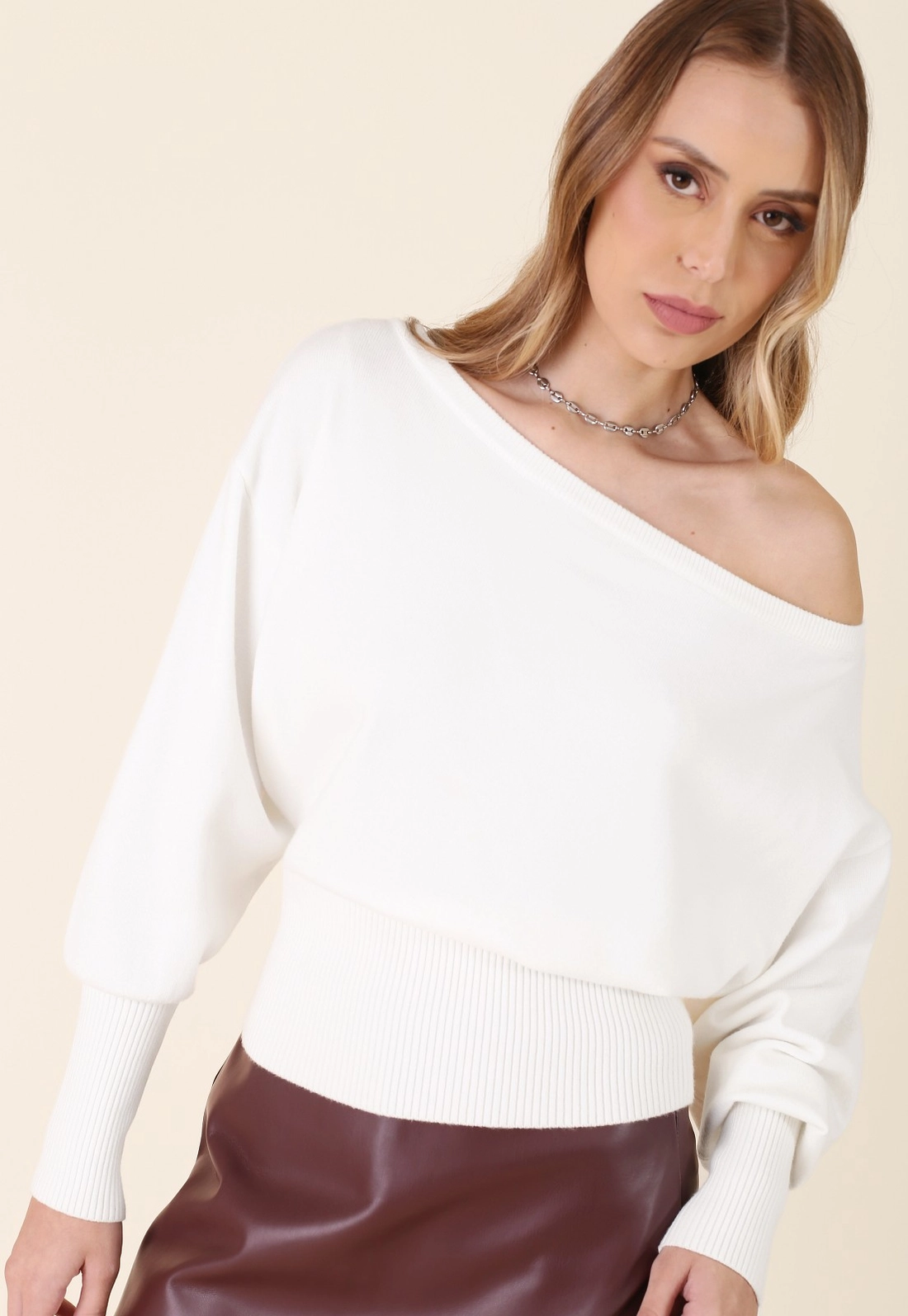 Blusa Tricô Oversized Manga Longa Ombro A Ombro