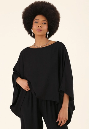 Blusa Túnica Manga Morcego Em Viscose Alfaiataria