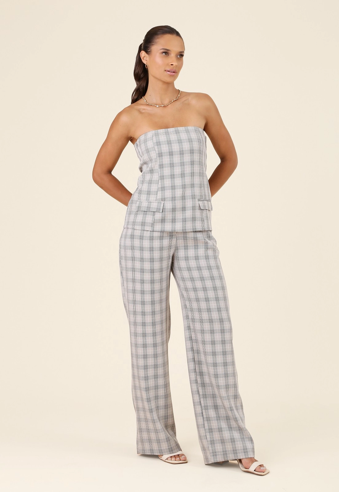 Blusa Decote Reto Em Alfaiataria Xadrez