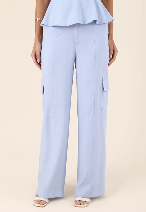 Calça Wide Leg Bolso Cargo Em Alfaiataria
