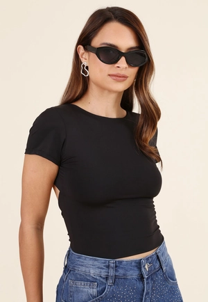 Blusa Em Poliamida Decote Costas
