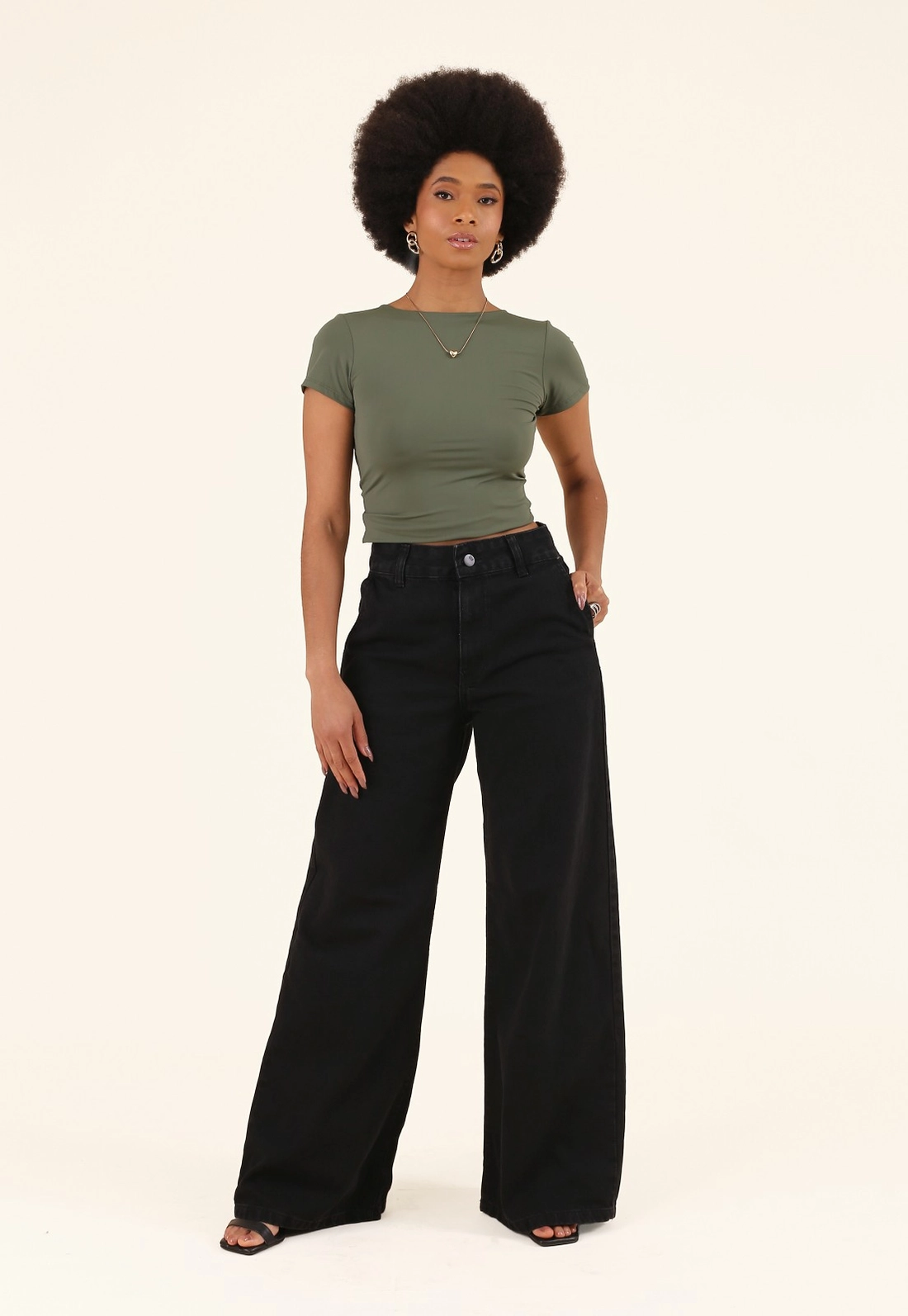 Blusa Em Poliamida Decote Costas