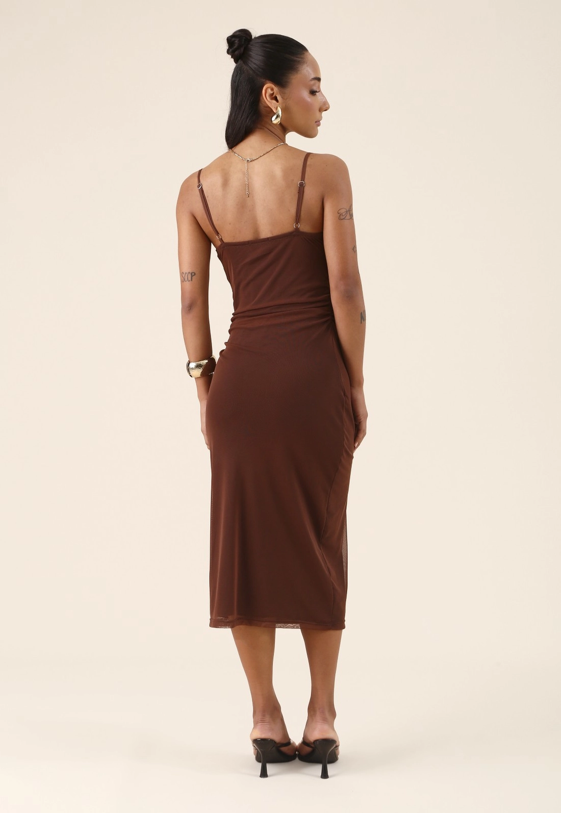Vestido Midi Em Tule Com Drapeado Lateral