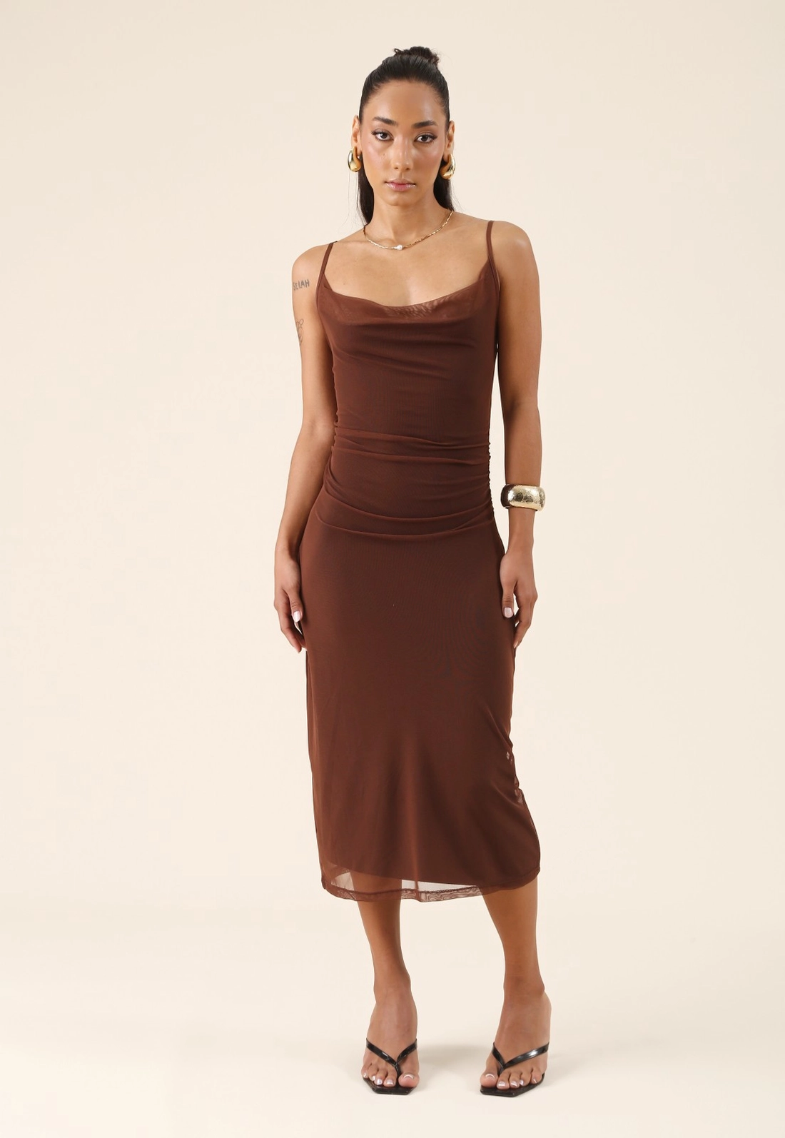 Vestido Midi Em Tule Com Drapeado Lateral