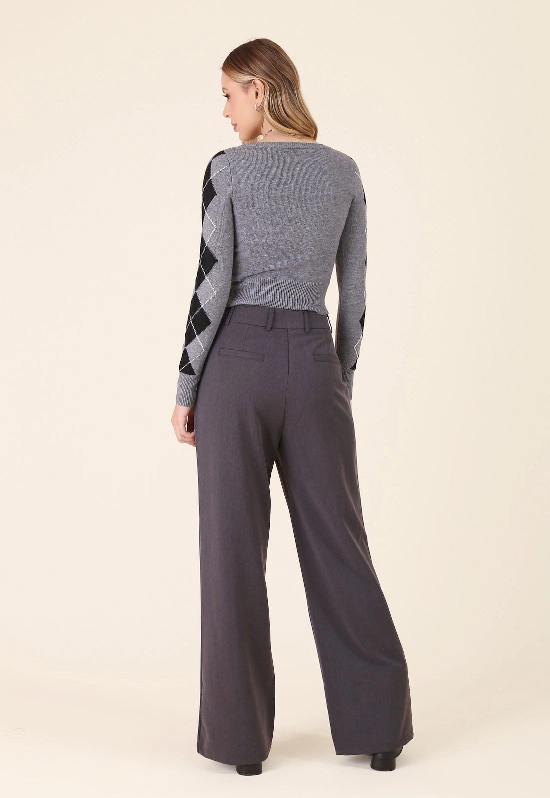 Blusa Cropped Com Xadrez Argyle Em Tricô