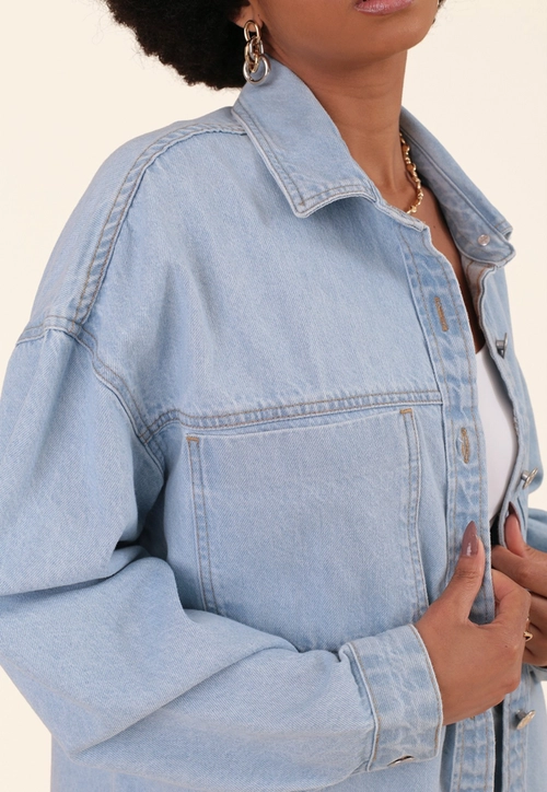 Camisa Oversized Em Jeans Azul Claro