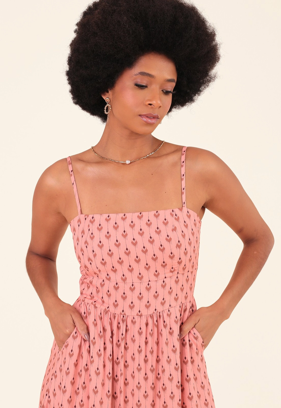 Vestido Midi Em Viscose Étnico Folk Alça Bolso