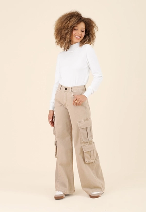Calça Wide Leg Bolso Cargo Lateral