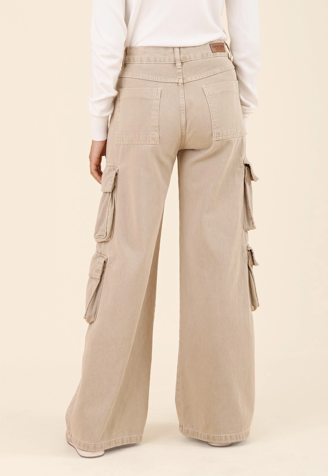 Calça Wide Leg Bolso Cargo Lateral