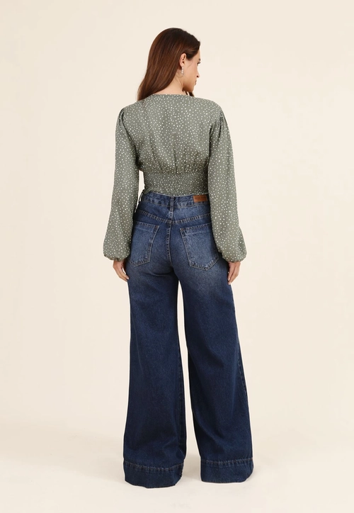 Calça Wide Leg Com Recorte Frontal