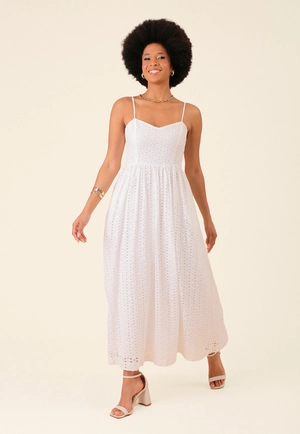 Vestido New Midi Em Laise Alça Recorte Bolso