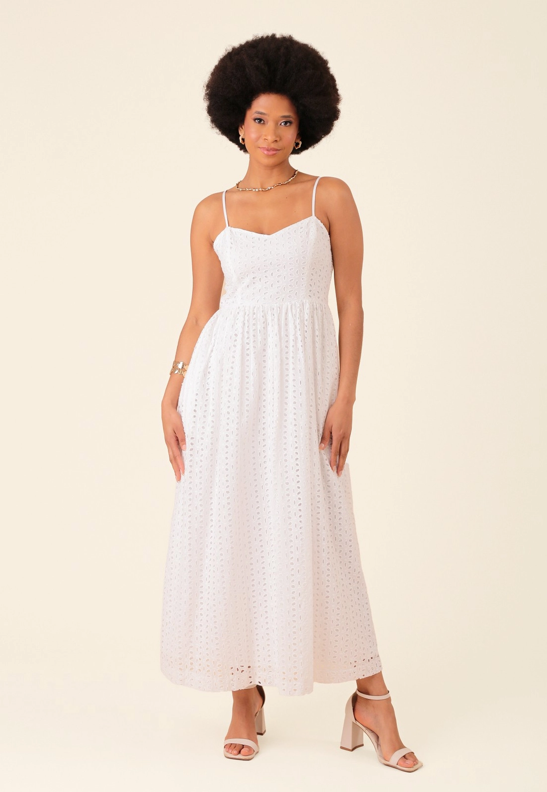 Vestido New Midi Em Laise Alça Recorte Bolso