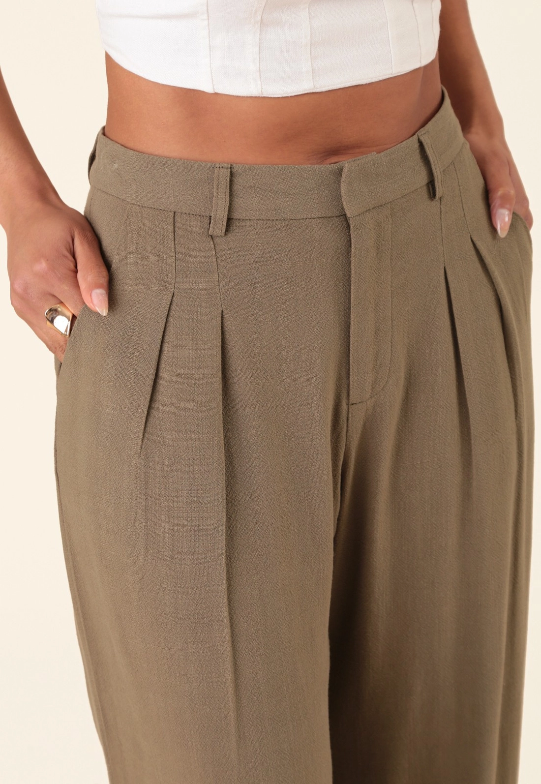 Calça Pantalona Em Linho Bolso Faca