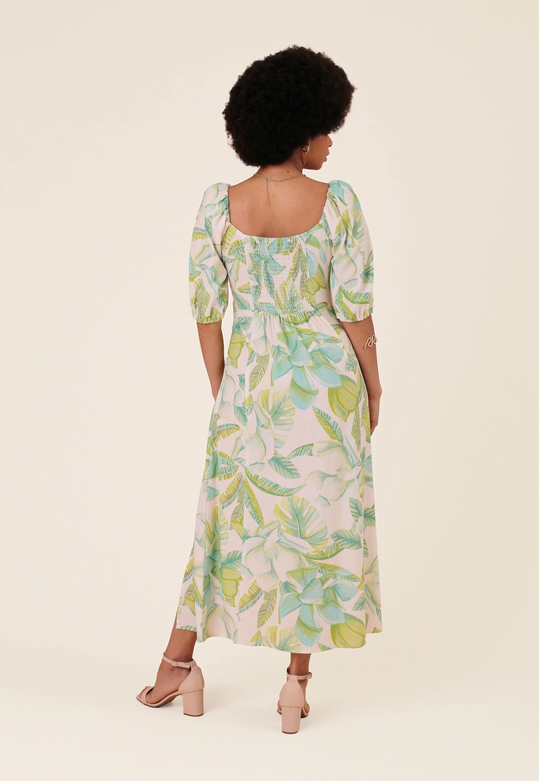 Vestido Midi Manga Curta Em Linho Estampada Flor da Ilha