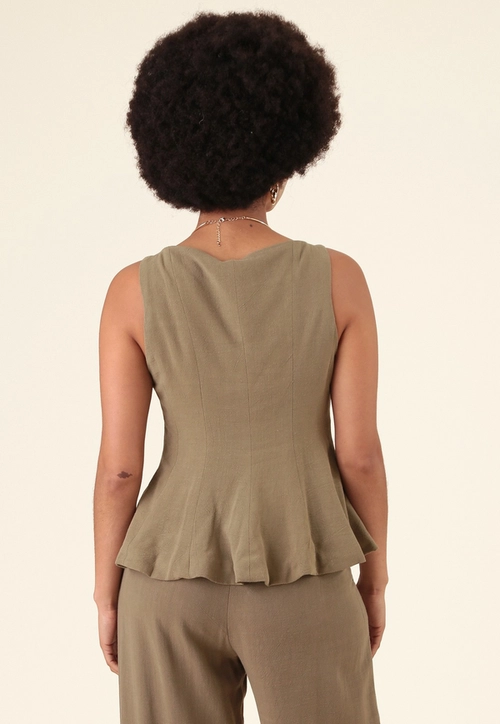 Blusa Sem Manga Peplum Em Linho
