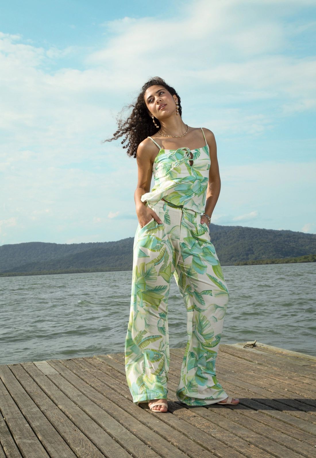 Calça Pantalona Em Linho Estampada Flor da Ilha
