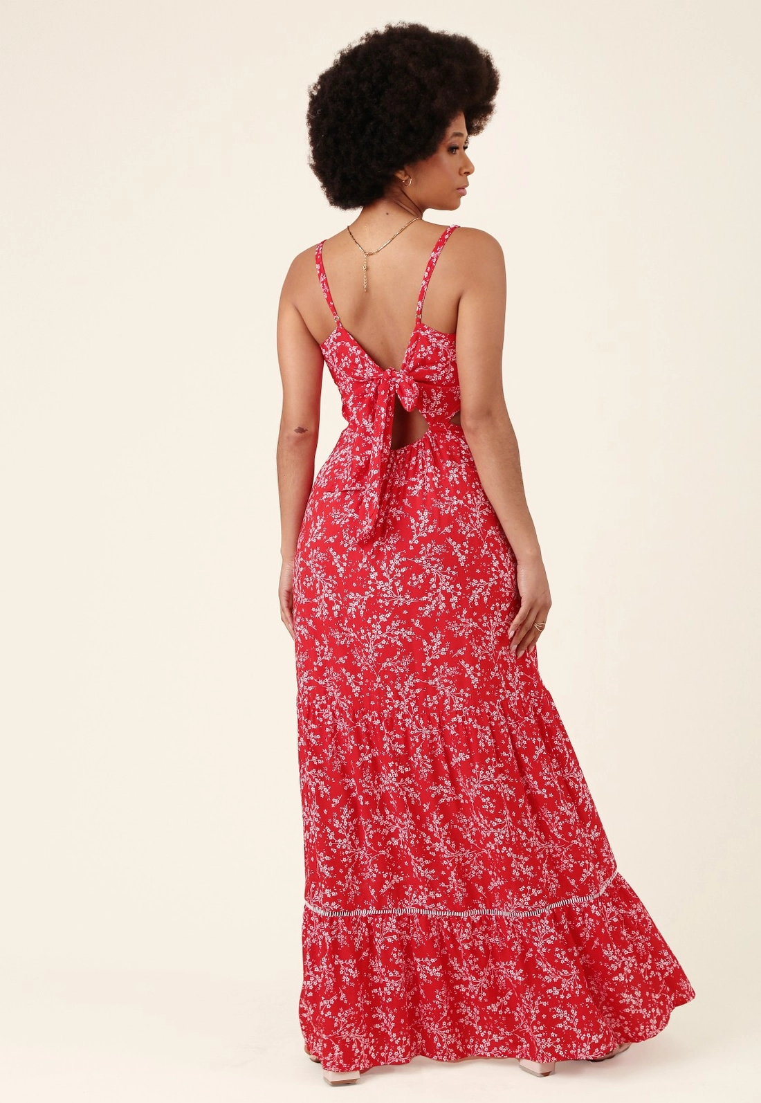 Vestido Longo Em Viscose Liberty Alça E Abertura Lateral