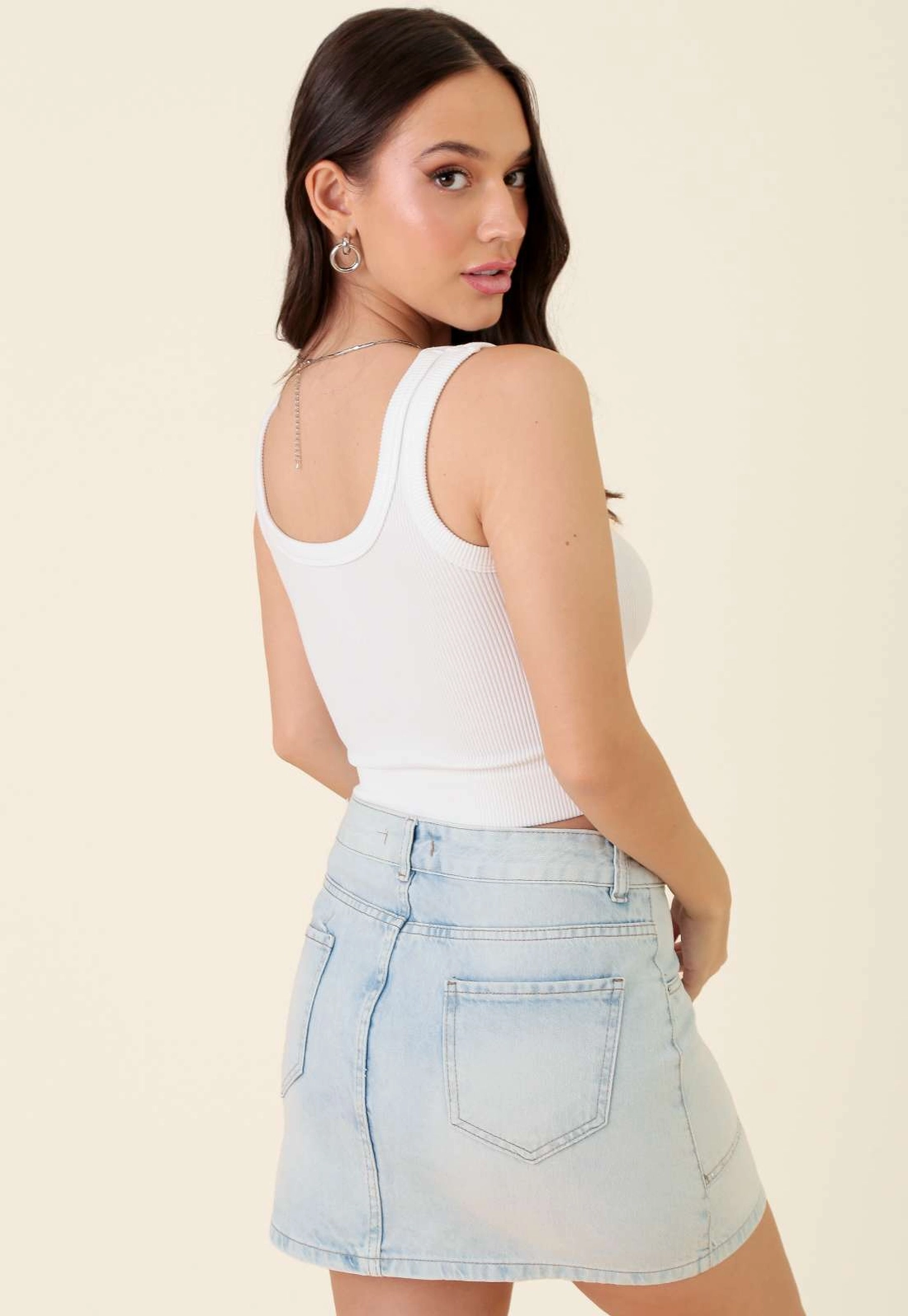 Saia Jeans Curta Com Tachas