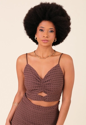 Blusa Cropped Em Laise Alça Com Abertura Busto