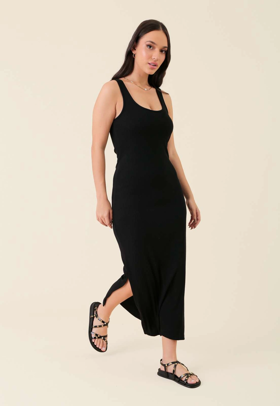 Vestido Midi Em Ribana Canelado Sem Manga Com Fenda