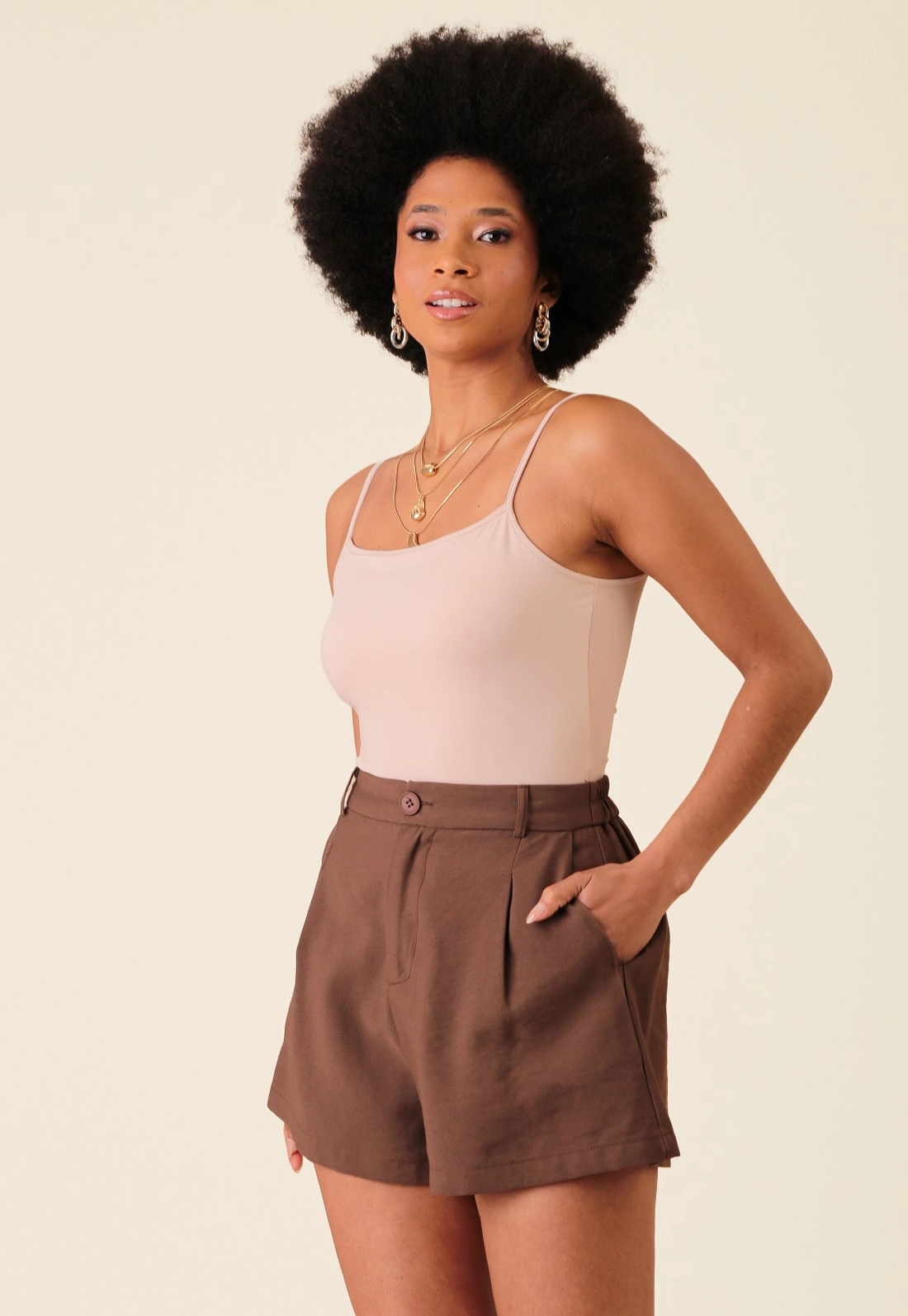 Short Em Alfaiataria Com Pregas