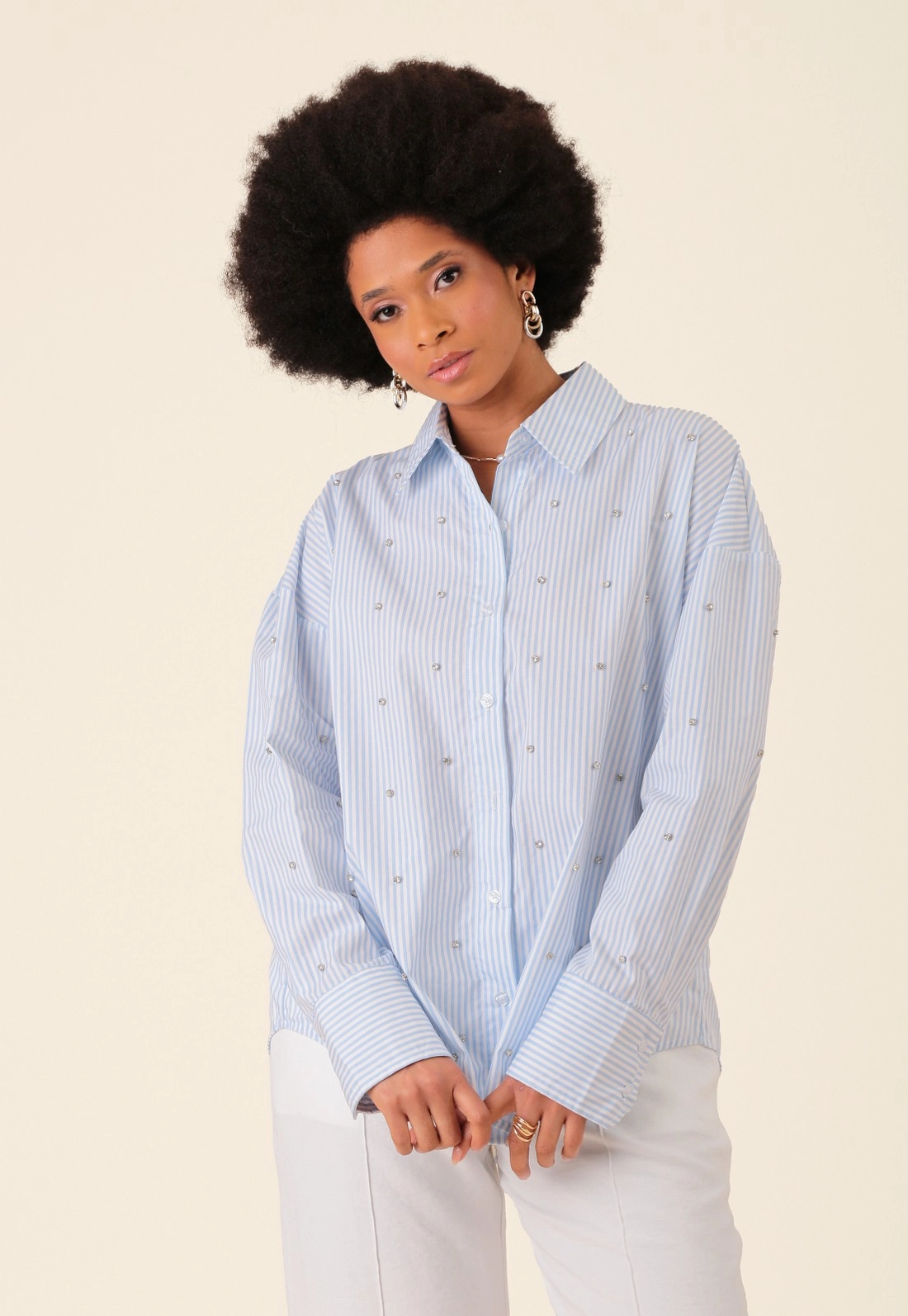 Camisa Listrada Em Algodão Com Pedraria Strass