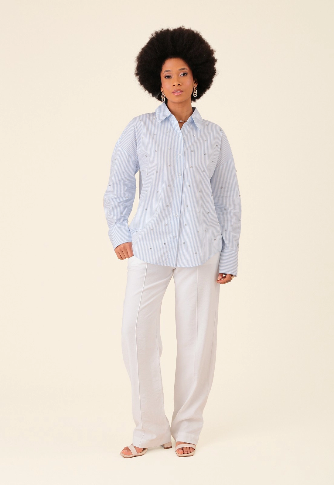 Camisa Listrada Em Algodão Com Pedraria Strass