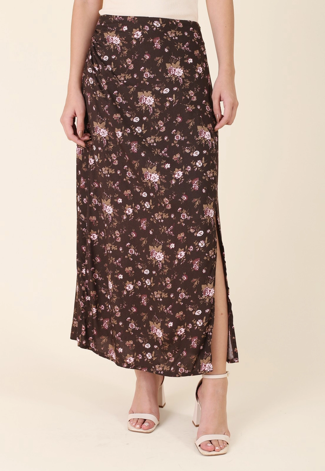 Saia Midi Em Viscose Estampada Floral