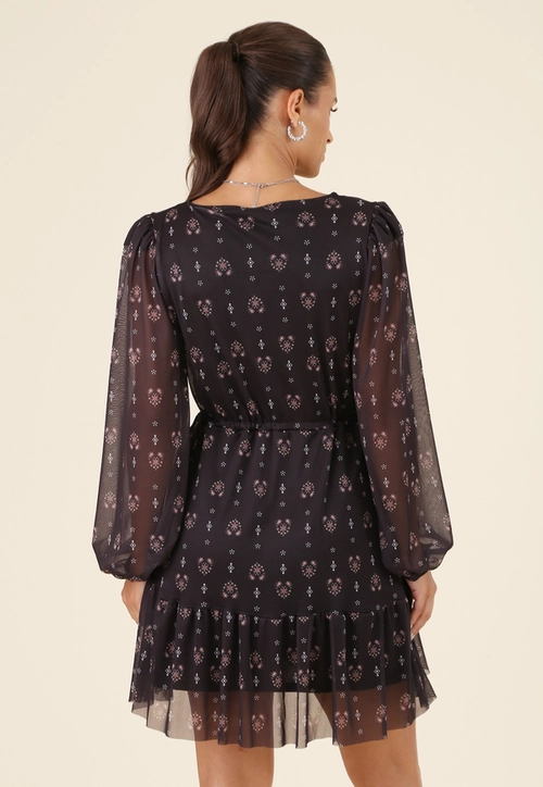 Vestido Curto Em Tule Midnight Bloom Manga Longa