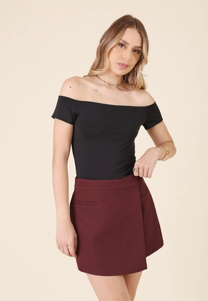 Blusa Em Poliamida Manga Curta Ombro A Ombro