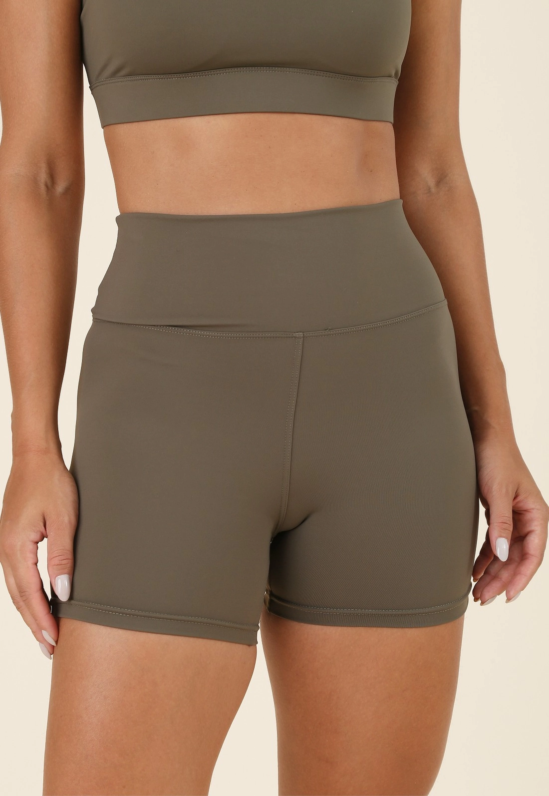 Short Esportivo Em Poliamida Com Bolso Cós