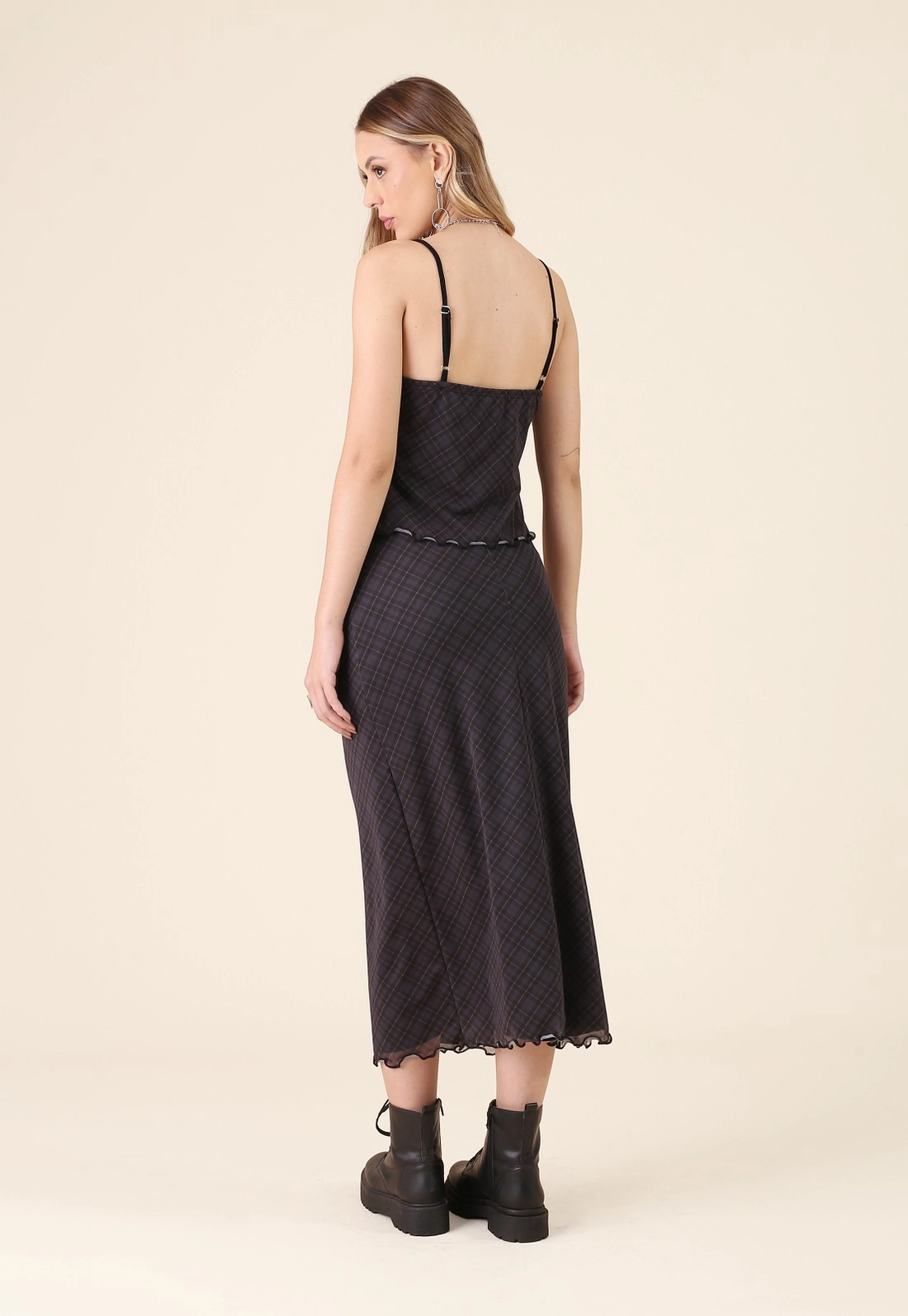 Saia Midi Em Tule Mini Xadrez
