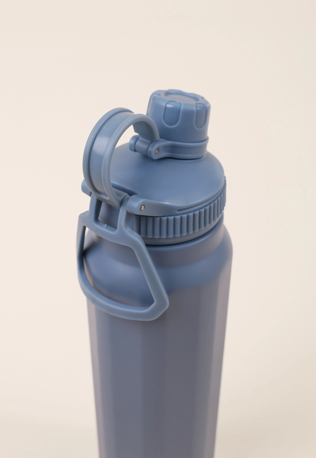 Garrafa Térmica Com Alça E Tampa 750 ml