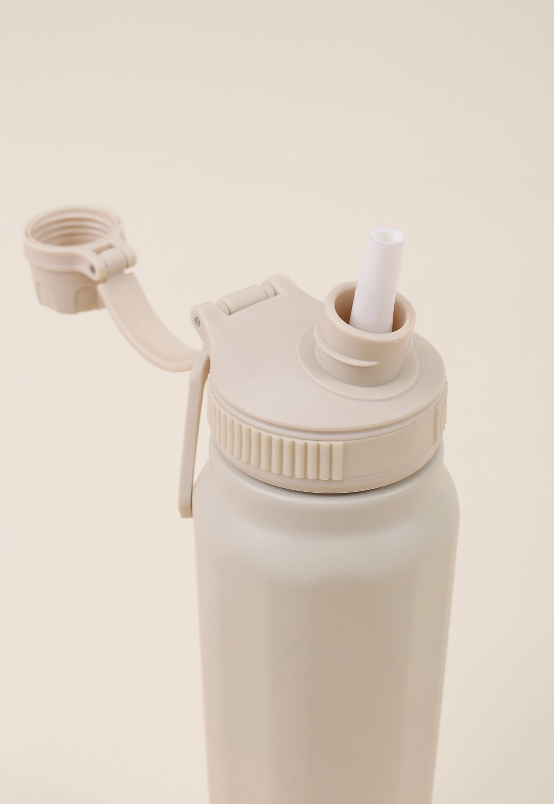Garrafa Térmica Com Alça E Tampa 750 ml